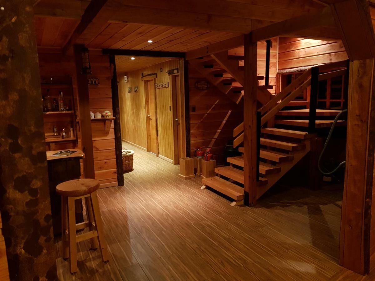 La Cabana Fishing Lodge Puerto Ramirez Ngoại thất bức ảnh